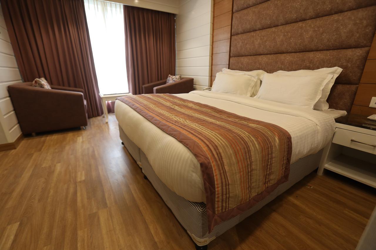 Milestone Inn & Spa Mussoorie Dış mekan fotoğraf